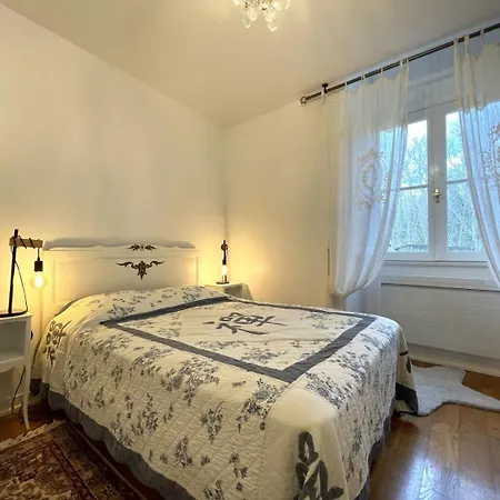 Le Balcon Des Thermes Дом отдыха Сали-де-Беарн