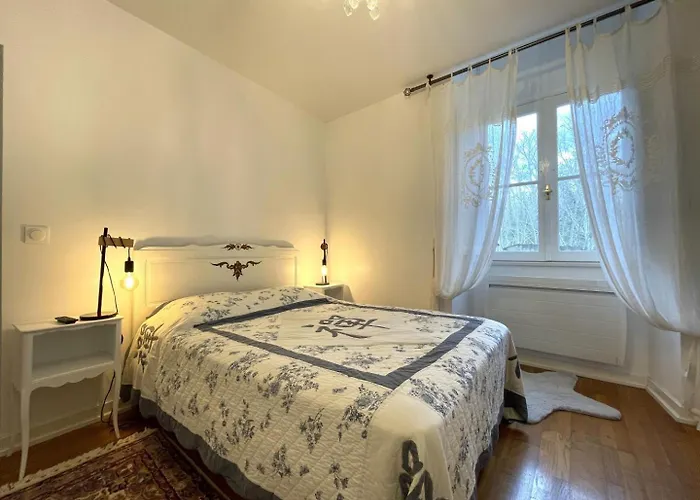 Дом отдыха Le Balcon Des Thermes *