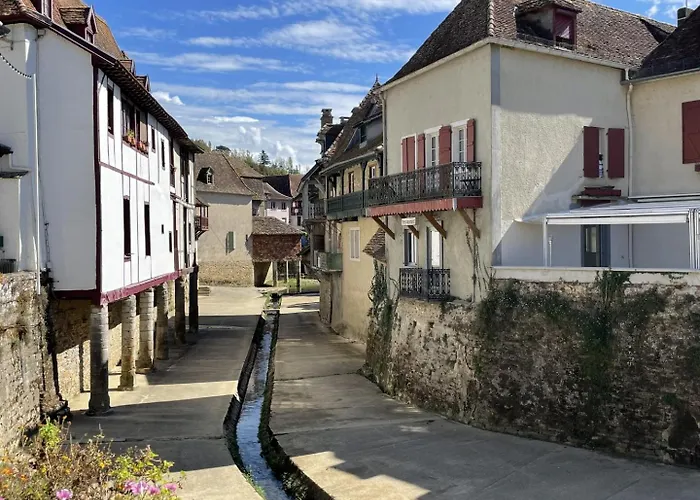 Le Balcon Des Thermes Дом отдыха