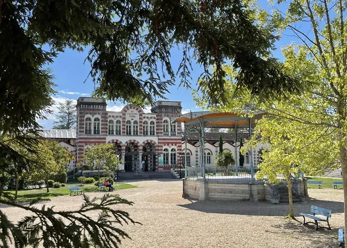 Дом отдыха Le Balcon Des Thermes