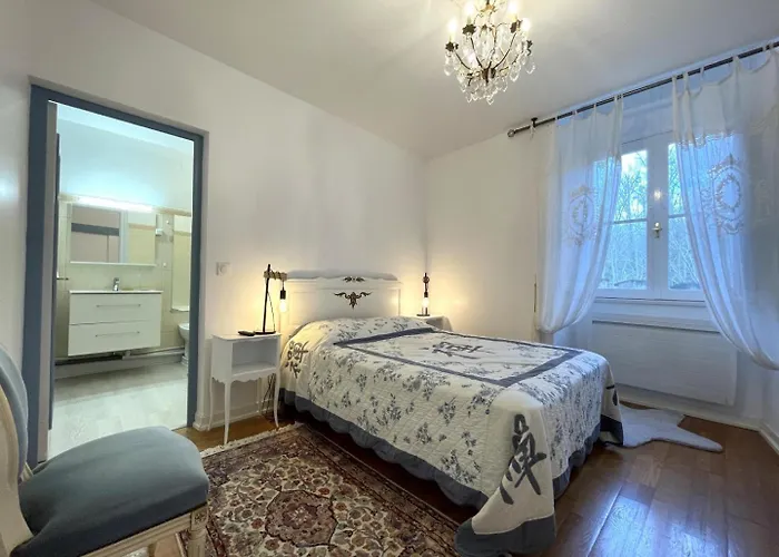 Le Balcon Des Thermes *